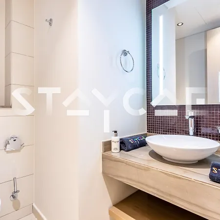 Staycae Holiday Homes - Damac Towers By Paramount Dubai Exterior photo